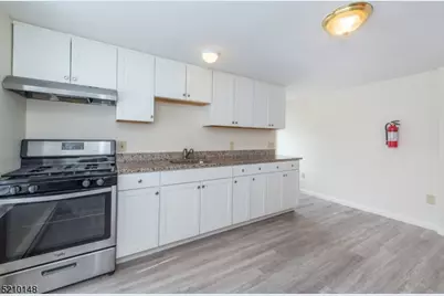 84 Mill St #b, Newton, NJ 07860 - Photo 3