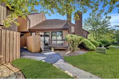 107 Bluebird Dr #1D, Hillsborough Township, NJ 08844 - Photo 1