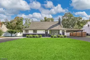 15 Spruce Rd, Pompton Lakes, NJ 07442 - Photo 1