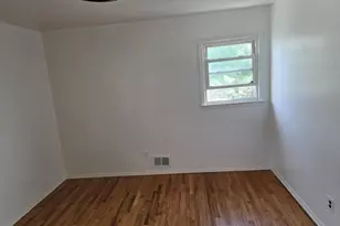 1209 Commerce Ave, Union Township, NJ 07083 - Photo 5