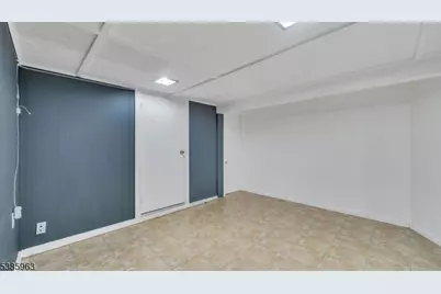 14 Burnet Hill Rd, Livingston, NJ 07039 - Photo 27