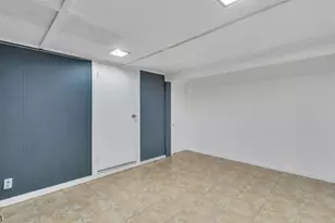 14 Burnet Hill Rd, Livingston, NJ 07039 - Photo 27