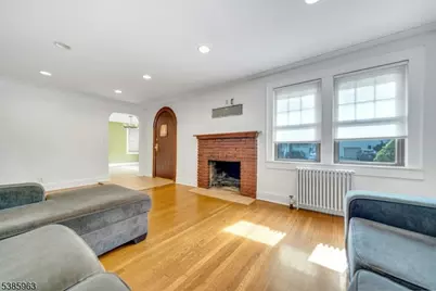 14 Burnet Hill Rd, Livingston, NJ 07039 - Photo 13