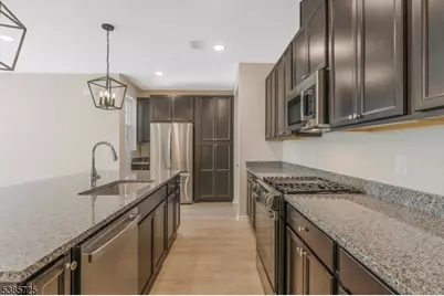 219 Myrtle Rd, Warren Township, NJ 07059 - Photo 5