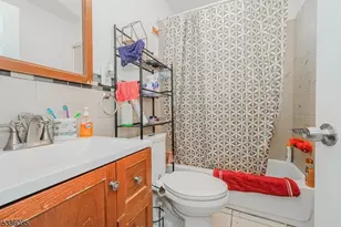 21 Gladstone Ave, Newark, NJ 07106 - Photo 25