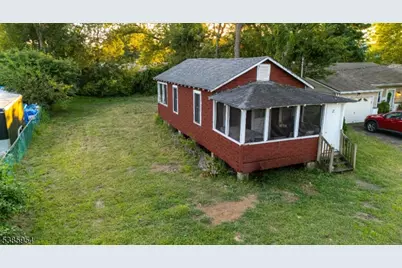 29 Carter Ave, Middletown, NJ 07748 - Photo 1