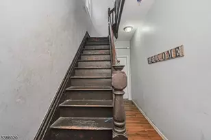 16 Alexander St, Newark, NJ 07106 - Photo 3