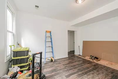 16 Alexander St, Newark, NJ 07106 - Photo 9