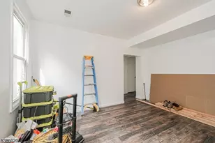 16 Alexander St, Newark, NJ 07106 - Photo 9