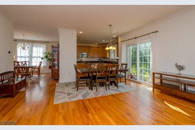 8 Comstock Ln, Montgomery Township, NJ 08558 - Photo 11