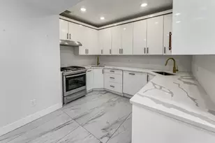 285 Lembeck Ave, Jersey City, NJ 07305 - Photo 5