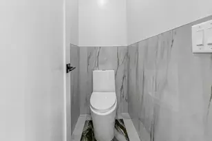 285 Lembeck Ave, Jersey City, NJ 07305 - Photo 13