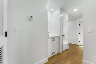 285 Lembeck Ave, Jersey City, NJ 07305 - Photo 15