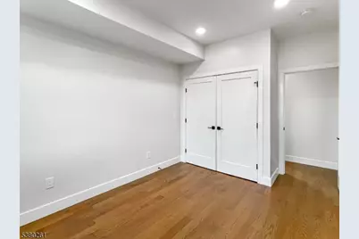 285 Lembeck Ave #L, Jersey City, NJ 07305 - Photo 21