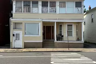 5 Kiel Ave, Butler, NJ 07405 - Photo 1