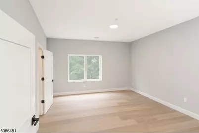 391 Springfield Avenue #3K, Berkeley Heights Township, NJ 07922 - Photo 9