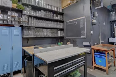 590 Valley Rd, Montclair, NJ 07043 - Photo 15