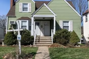 36 Derwent Ave 2nd Fl, Verona, NJ 07044 - Photo 1