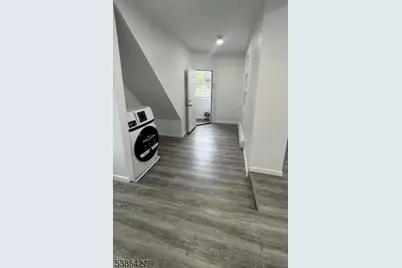 184 Hickory St  Unit #1, Orange, NJ 07050 - Photo 7