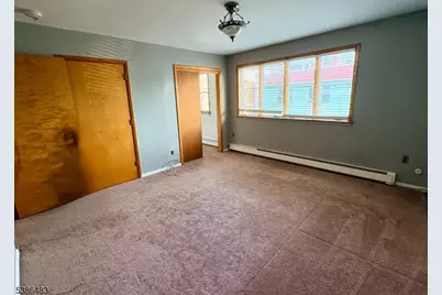 82 Elm St #2, Newark, NJ 07105 - Photo 5