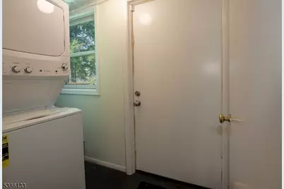 116 E Shore Trl, Sparta Township, NJ 07871 - Photo 15