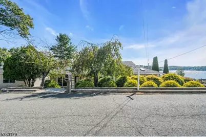 11 Bass Rock Rd, Hopatcong, NJ 07843 - Photo 43