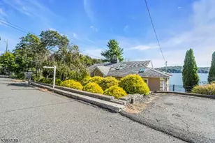 11 Bass Rock Rd, Hopatcong, NJ 07843 - Photo 45