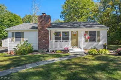 35 Vine Ave, West Milford, NJ 07480 - Photo 3