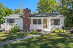 35 Vine Ave, West Milford, NJ 07480 - Photo 3