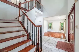 9 Stirrup Way, Franklin Township, NJ 08540 - Photo 7