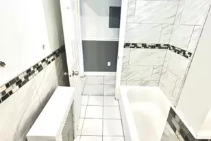 182 Seymour Ave First Fl, Newark, NJ 07108 - Photo 5