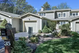 35 Stone Row Ln, Jefferson Township, NJ 07438 - Photo 1