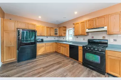 40 Castle Rock Rd, Jefferson Township, NJ 07849 - Photo 7