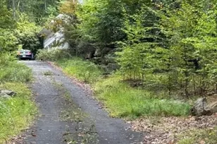 33 Calais Rd, Mendham Township, NJ 07945 - Photo 1