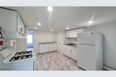 60 E Mc Farlan St Abc #D, Dover, NJ 07801 - Photo 1