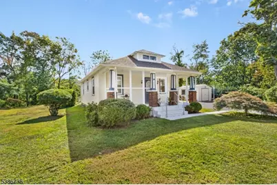 634 Willow Grove St., Hackettstown, NJ 07840 - Photo 1