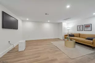 2 Rose Ln, Summit, NJ 07901 - Photo 39