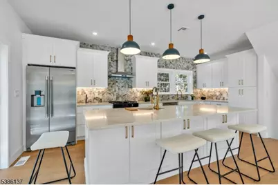 2 Rose Ln, Summit, NJ 07901 - Photo 9