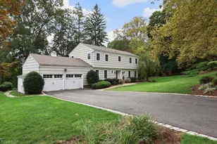 3 Dana Pl, Bernardsville, NJ 07924 - Photo 1