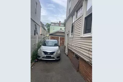 225 Renner Ave, Newark, NJ 07112 - Photo 3