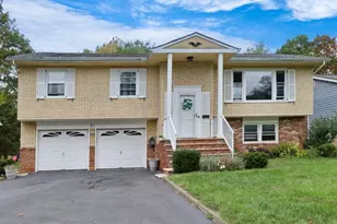 71 Roosevelt St, Roseland, NJ 07068 - Photo 1