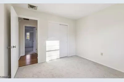 71 Roosevelt St, Roseland, NJ 07068 - Photo 21