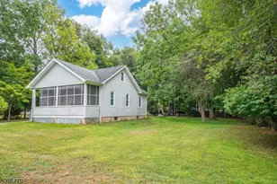 52 S 2nd Ave, Mine Hill, NJ 07803 - Photo 1