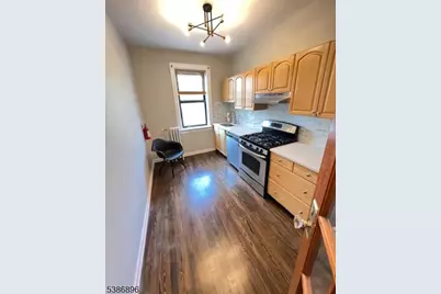 303 Hamilton Pl #D4, Hackensack, NJ 07601 - Photo 5