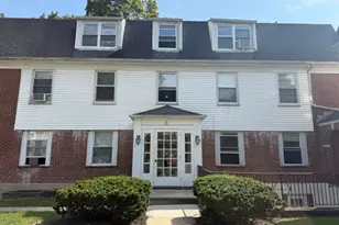 160 Gordonhurst, Montclair Twp., NJ 07043 - Photo 3