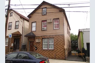 7 Kossuth St, Newark, NJ 07105 - Photo 1