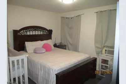 7 Kossuth St, Newark, NJ 07105 - Photo 11