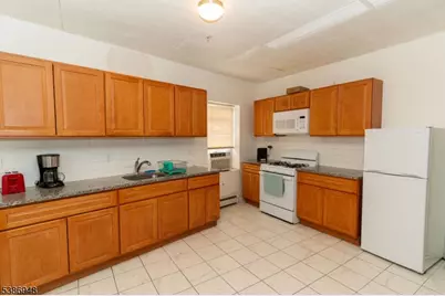 1166 E Jersey St, Elizabeth, NJ 07201 - Photo 11