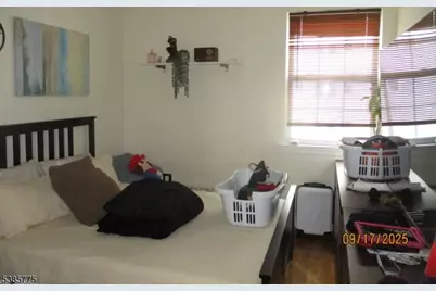 63 Warwick St, Newark, NJ 07105 - Photo 13