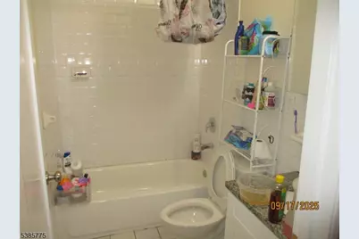 63 Warwick St, Newark, NJ 07105 - Photo 7